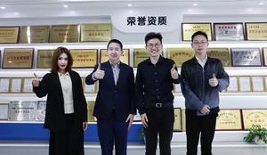 Visitas del Ministerio de Agricultura de Tailandia Top Cloud-Igri